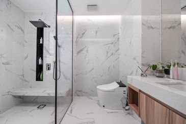 UPPERVILLE @ 16 Quartz Melawati