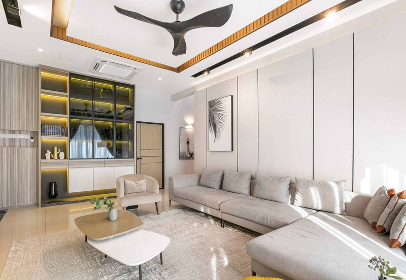 Henna Residence @ The Quartz