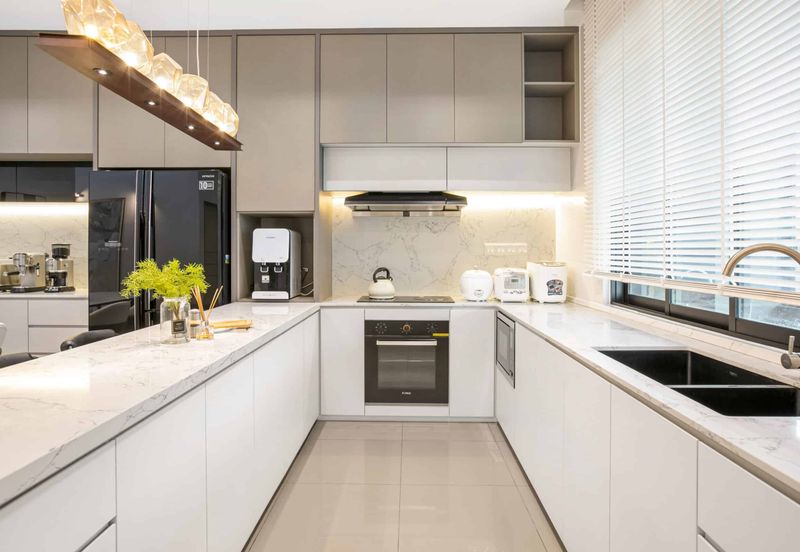 Henna Residence @ The Quartz