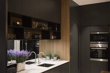 wangsa maju monthly from 800,Freehold 100%loan, near LRT, 2 carprks