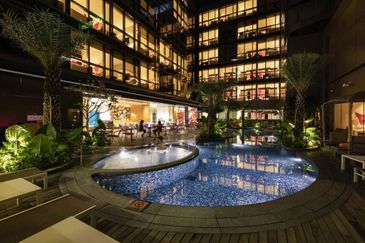 wangsa maju monthly from 800,Freehold 100%loan, near LRT, 2 carprks