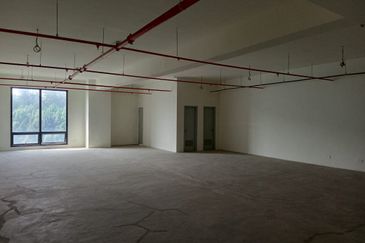 Office Wangsa Maju Cash Back RM120K, Ready Move In, Free Mot