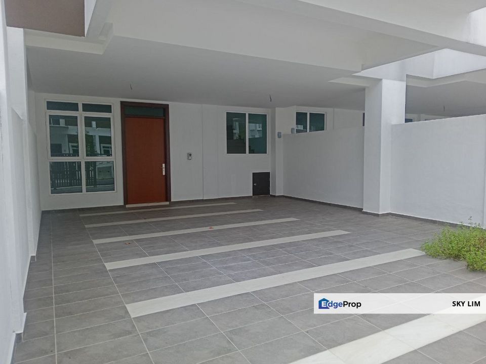 AMPANG NEW READY MOVE IN 3 STOREY SUPERLINK HOUSE., Selangor, Ampang
