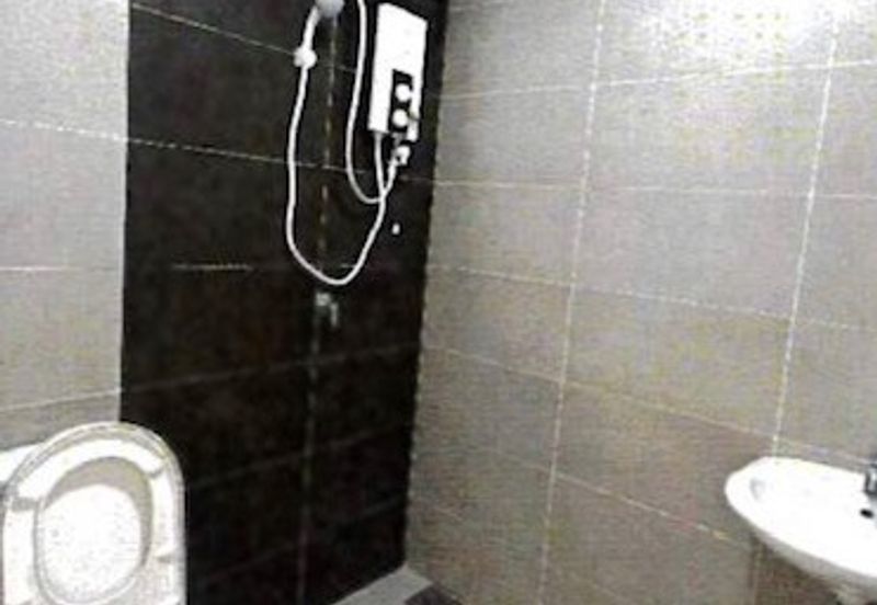 Monet Lily @ Sunsuria City