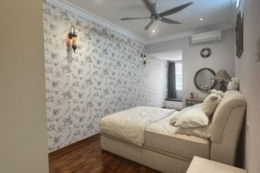 2 storey house at Taman desa, old klang road