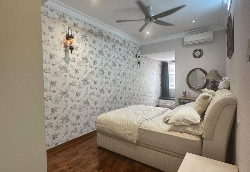 2 storey house at Taman desa, old klang road