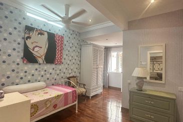 2 storey house at Taman desa, old klang road