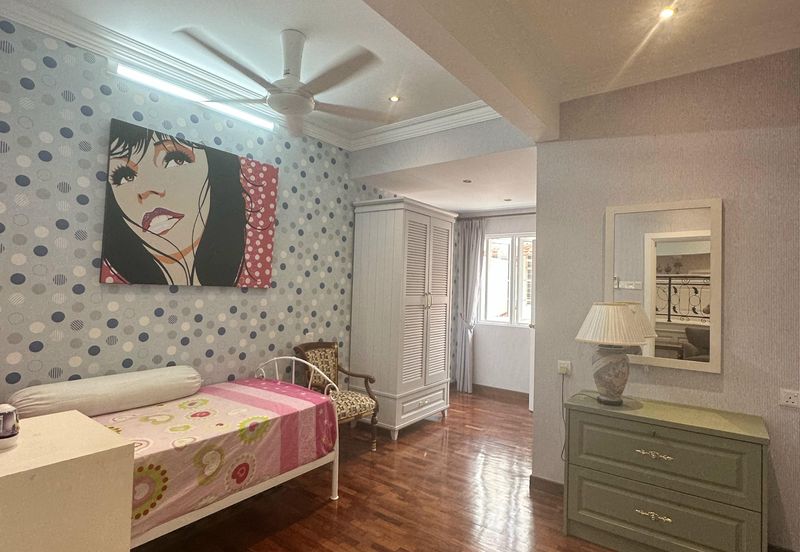 2 storey house at Taman desa, old klang road