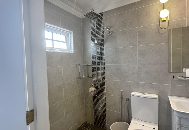 2 storey house at Taman desa, old klang road