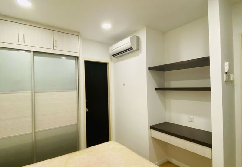 Dlatour condo near Taylor’s University