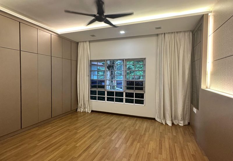 Li Villas Condominium