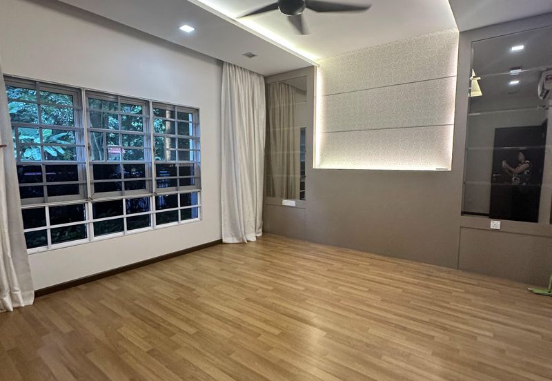 Li Villas Condominium