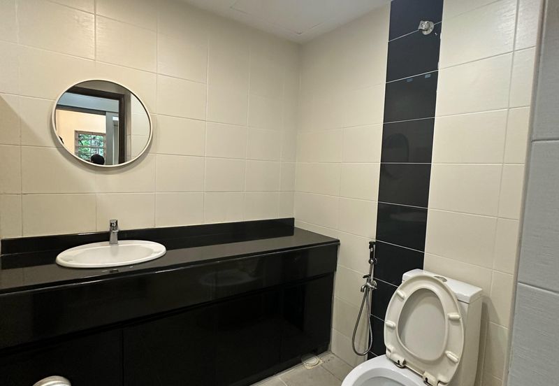 Li Villas Condominium