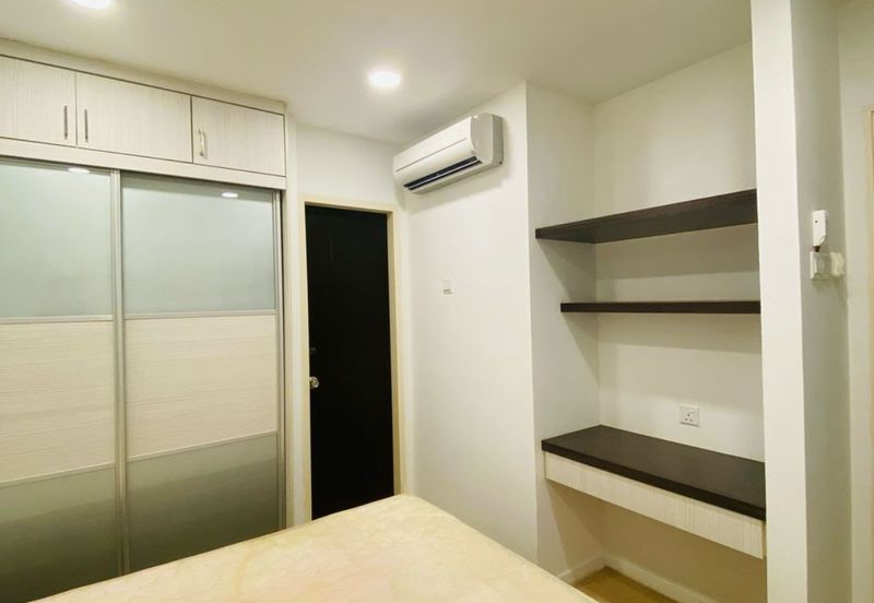 Dlatour, bandar sunway