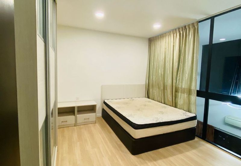 Dlatour, bandar sunway