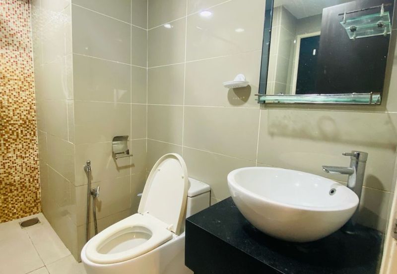 Dlatour, bandar sunway