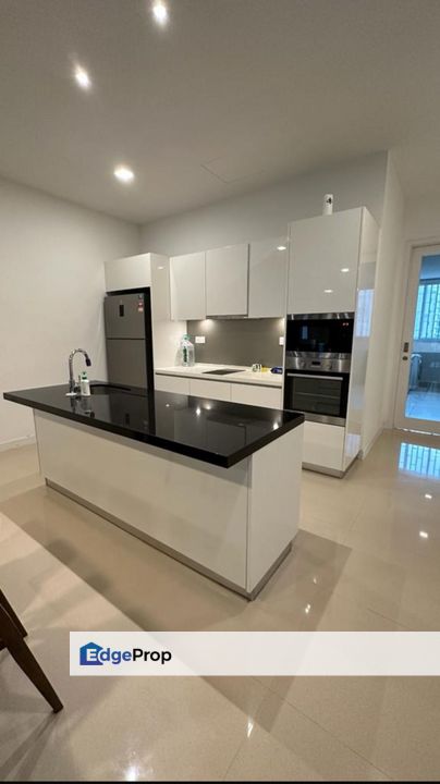 Pavilion Hilltop, Kuala Lumpur, Mont Kiara