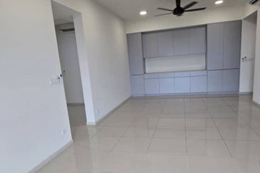 Residensi Solaris Parq