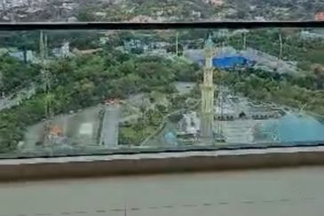 Residensi Solaris Parq