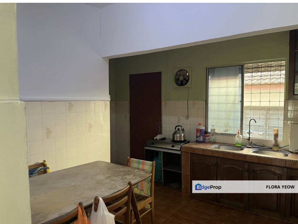 2 storey house, ss19 subang jaya, Selangor, Subang Jaya