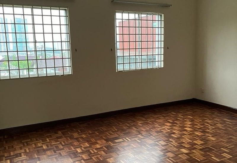 Kampung Datuk Keramat