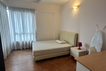 Desa ParkCity (Nadia Parkfront Condominium)