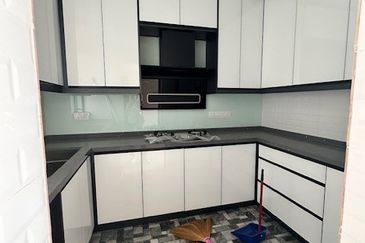 Mirage By The Lake Condominium