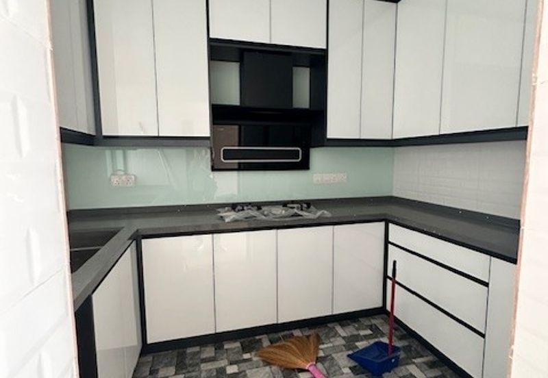 Mirage By The Lake Condominium