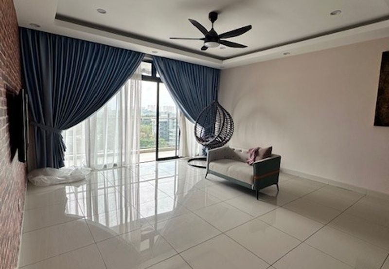 Mirage By The Lake Condominium