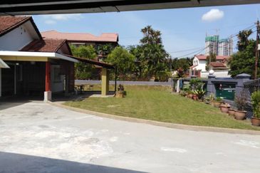 Bukit Gasing, Seksyen 5