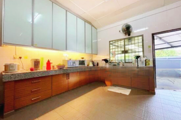 Bukit Gasing, Seksyen 5