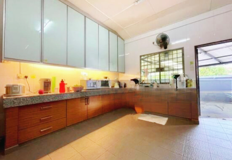 Bukit Gasing, Seksyen 5