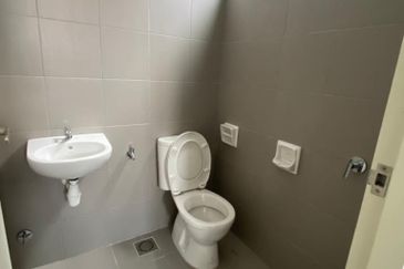 Vina Versatile Homes