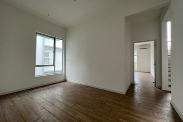 Parkfield Residences, Tropicana Heights