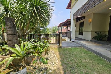 Impian Golf & Country Club