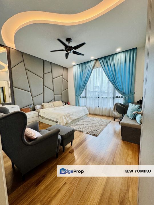 Good Condition 3 Storey Endlot Superlink, Courtyard Villa Tmn Melawati, Kuala Lumpur, Taman Melawati