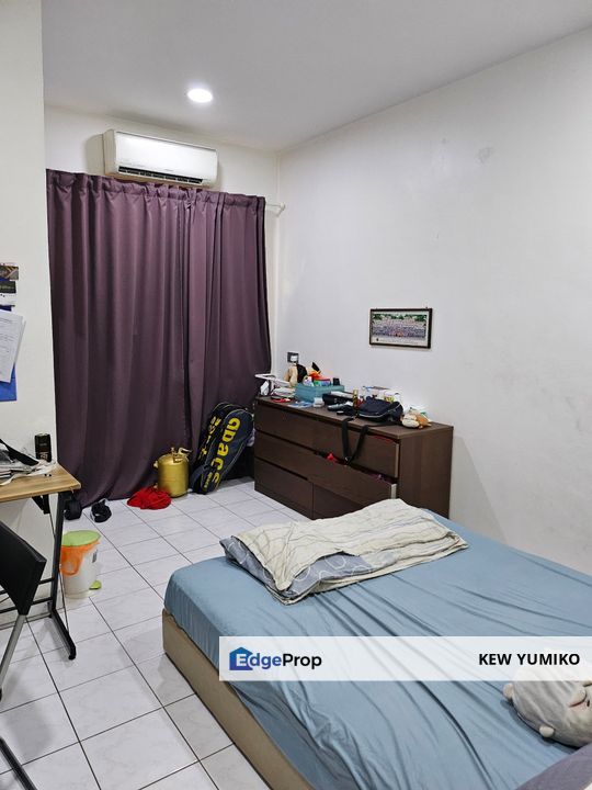 Super Cheap Fully Renovated 2 Storey Semi D, Taman Makmur , Selangor, Bandar Sungai Long
