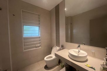 Super Cheap 2 Storey Semi D, Alam Damai impian 1