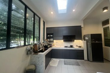 Super Cheap 2 Storey Semi D, Alam Damai impian 1