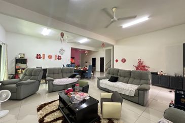 D'Premier @ Bandar Damai Perdana