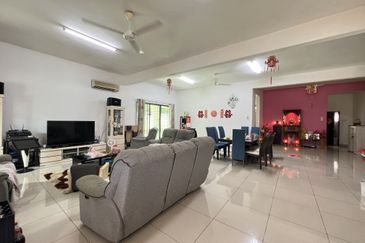 D'Premier @ Bandar Damai Perdana