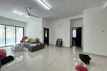 D'Premier @ Bandar Damai Perdana