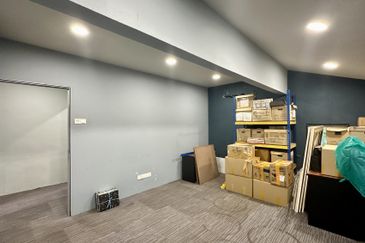 Super Cheap 2 Storey Bungalow House, Taman Bandaraya