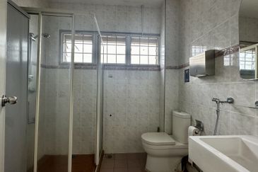 Super Cheap 2 Storey Bungalow House, Taman Bandaraya