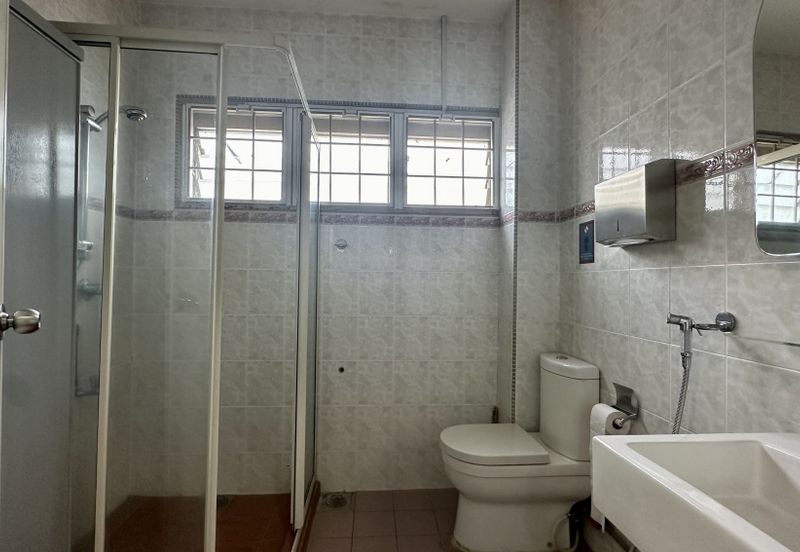 Super Cheap 2 Storey Bungalow House, Taman Bandaraya