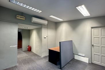 Super Cheap 2 Storey Bungalow House, Taman Bandaraya