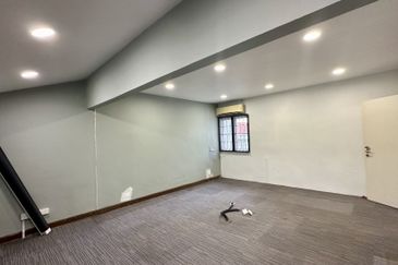 Super Cheap 2 Storey Bungalow House, Taman Bandaraya