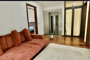 Super Cheap Renovated Corner 3 Storey Semi D with Lift, Sierra Hijauan Ampang