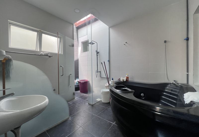 Wira Heights, Bandar Sungai Long