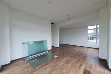 Bandar Tun Hussein Onn